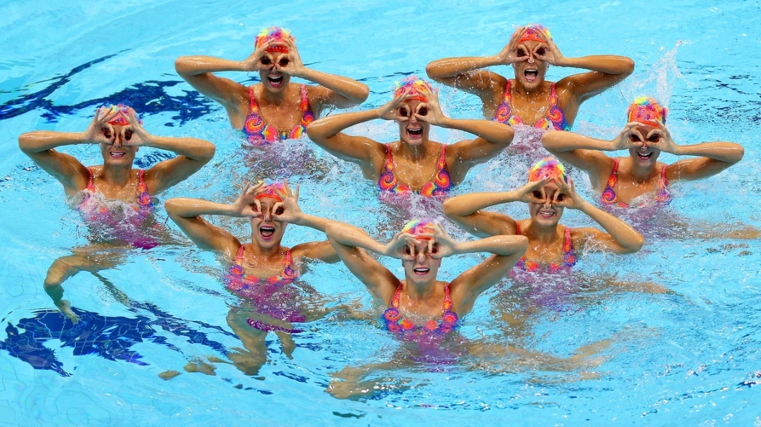 Sync Swim Fun: Hilarious Moments of Synchronized Swimming