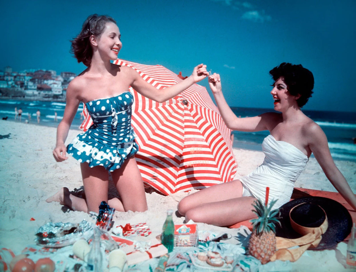 Beachside Memories: Retro Photos to Make You Smile